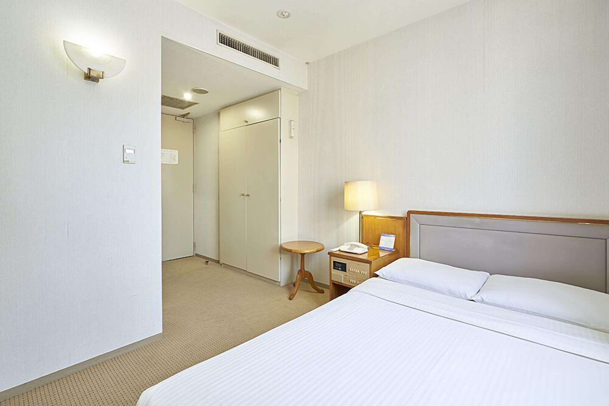 Tetoranze Makuhari Inagekaigan Hotel Chiba Bagian luar foto